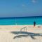Apartment Ocean Front Cancun