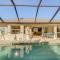 Beachy Port Charlotte Home with Hot Tub and Pool! - بورت شارلوت
