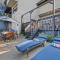 Midcentury Dream by Cardo - Jacuzzi - Firepit - Patio - 拉米萨