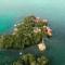 Urraca Monkey Island Eco Resort
