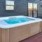 Hilltop Hideaway - Pool - Jacuzzi - Ping Pong - 12 guests - Fireplace - Mountain Views - Roseland