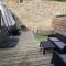 The GREEN HOUSE , grand parking, proche gare, jardin, jacuzzi