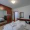 Appartamento Mary Few Minutes From Lake - Happy Rentals