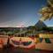 Pyramids Overlook Inn