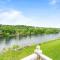 Fort Taneycomo Condo