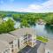Fort Taneycomo Condo