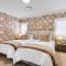 PIHI Beachfront , Pearl Beach, 5beds, 5 bathrooms