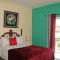 Cozy Deluxe 2BR Kensington New Kingston