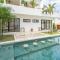 Villa Kleoa - Luxury 4 Bedrooms Villa Walking Distance to Seseh Beach