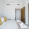 Exclusive 4 Bedroom Apartment I Burj Khalifa and Fountain Views I Free Wi-Fi, Pool, Gym & Parking I by Meerak