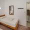 Karampela Rooms