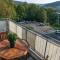 Wunderschöne Ferienwohnung mit Balkon in Aue - 奥厄