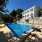 Sunset Pool Retreat - Zagrađe