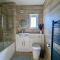 Spacious and Modern Entire Home with Garden - Stockport