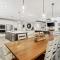 7 bd 6 and one half bath with private pool spa & beach path - Хилтон-Хед-Айленд