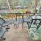 Awesome 1 Bd 1 ba with Ocean view steps to beach - جزيرة هيلتون هيد