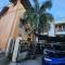 budget transient house near sm Lucena 6pax - Lucena