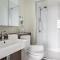 Southern Cross Gem, Modern Home with Harbour Views