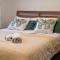 Coventry Canal House With Parking Included - Coventry