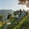 Bhimtal Lake View 3BHK w Pool-Waking Dream Cottage - 比姆塔尔