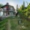 Bhimtal Lake View 3BHK w Pool-Waking Dream Cottage - 比姆塔尔