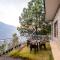 Bhimtal Lake View 3BHK w Pool-Waking Dream Cottage - 比姆塔尔