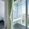 B32 Apartment