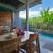 LJ Villa