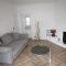 Whitley Bay - Sleeps 6 - Refurbished Throughout - Whitley Bay