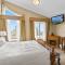 Lakeshore Inn