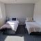 Doncaster-House-Sleeps8-Parking-Garden - 唐克斯特