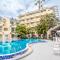 Mermaid Beach Resort - 100m to Beach, Saltwater Pool & BeerGarden