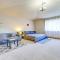 Family-Friendly Home with Patio and Garden in Everett! - إيفريت