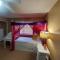 Oya Suite-Gated Oasis with Pool, Courtyard, & Whimsical Kids Rooms! - Tampa