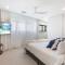 Luxurious brand new 3 bedroom house near the ocean - Mooloolaba