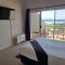 Cascades 15 - Amazing Lake Views l Spa Bath l Split Level Apt l Central Location l Wi-Fi - Jindabyne