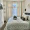 Close to Everything in Downtown King bed Free Onsite Parking and WiFi - Хьюстон