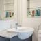 Stylish Central City Retreat with Pool Parking