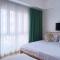 1BR and Studio Condo Unit @ 150 Newport near NAIA 3 - Manila