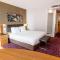 Holiday Inn Manchester-Mediacityuk by IHG