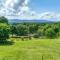 Front Royal Retreat on 3 Acres with Mtn Views! - 弗兰特罗亚尔