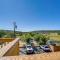 2 Mi to Lake Apt with Balcony in Payson!