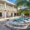 Tropical Pool Paradise x 6-BD 4-BA Luxury Living - Hialeah