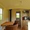 Hill Top Hideaway Shepherds Hut with Hot Tub - Woodham Mortimer