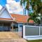 Pool Villa 5bedroom Cosy Beach Pattaya Big area close to the beach