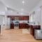 Beautiful home, centrally located to Parks with Pool - أورلاندو
