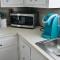 Bright & cozy 2nd Floor Apartment Close to NYC - Bloomfield