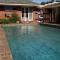 Hampton Spacious House & Pool - Melbourne
