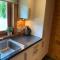 3 Bedroom Lodge Hotub pool in Horsley Surrey UK - East Horsley