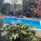 3 Bedroom Lodge Hotub pool in Horsley Surrey UK - East Horsley